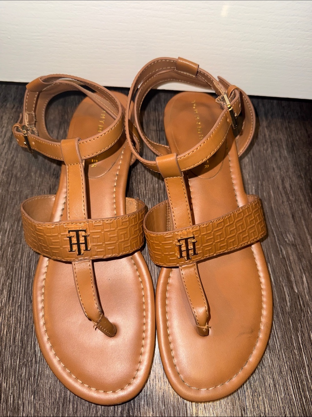Tommy Hilfiger Cognac Leather T-Strap Sandals with Logo